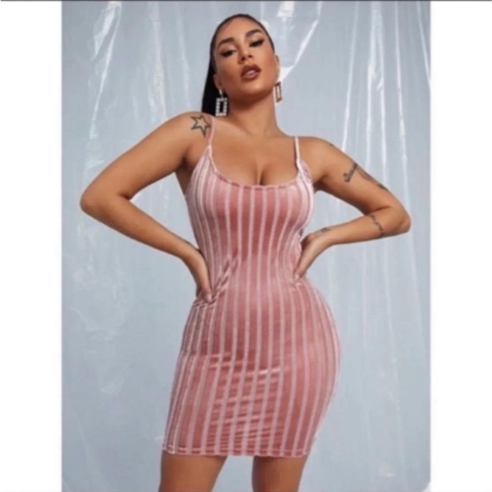 PINK VELVET SPAGHETTI STRAP  BODY CON DRESS